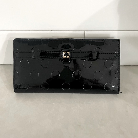 Kate Spade Camellia Street Stacey Black Wallet - Picture 2 of 8
